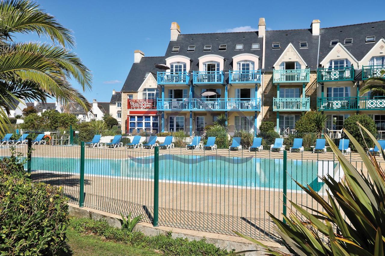 LocaLise au Guilvinec - A15 - Vue sur la mer la piscine et le jardin - Tout à pied, plages, port, centre, commerces, marché - Wifi inclus - Animaux bienvenus - Linge de lit inclus Exterior foto