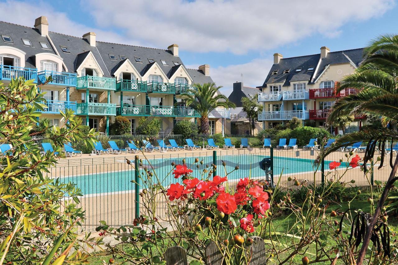 LocaLise au Guilvinec - A15 - Vue sur la mer la piscine et le jardin - Tout à pied, plages, port, centre, commerces, marché - Wifi inclus - Animaux bienvenus - Linge de lit inclus Exterior foto